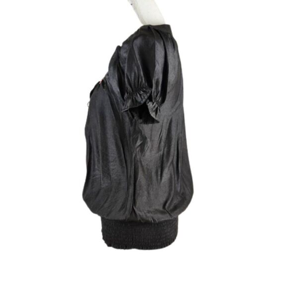 Red Berry Shiny Black Blouse Embroidered Neckline Shoulders Size Small Top - Picture 2 of 10